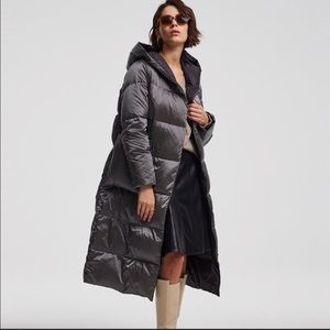 Goose down puffer coat